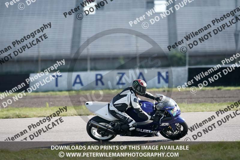 Rockingham no limits trackday;enduro digital images;event digital images;eventdigitalimages;no limits trackdays;peter wileman photography;racing digital images;rockingham raceway northamptonshire;rockingham trackday photographs;trackday digital images;trackday photos